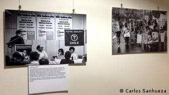 La exposición retrata los años de resistencia y la solidaridad del pueblo alemán con la situación de los presos políticos chilenos.
