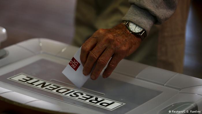 Chile Präsidentenwahl (Reuters/C.G. Rawlins)