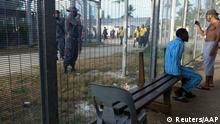 Papua-Neuginea Manus Insel Polizei dringt in australisches Flüchtlingslager ein