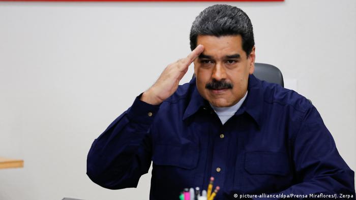 Venezuela Caracas Präsident Nicolas Maduro (picture-alliance/dpa/Prensa Miraflores/J. Zerpa)