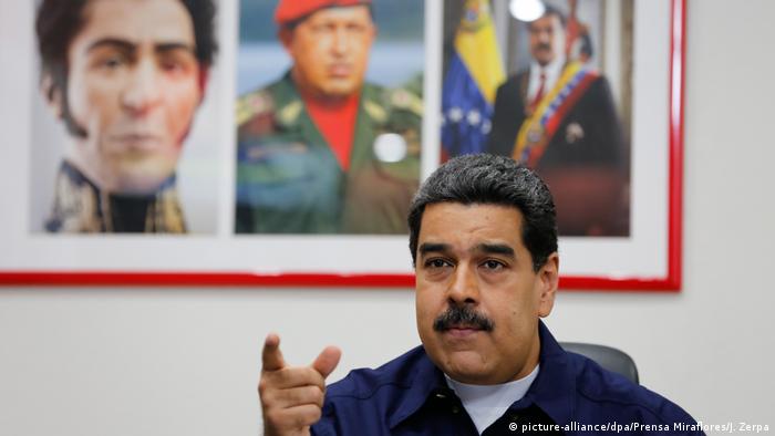 Venezuela Caracas Präsident Nicolas Maduro (picture-alliance/dpa/Prensa Miraflores/J. Zerpa)
