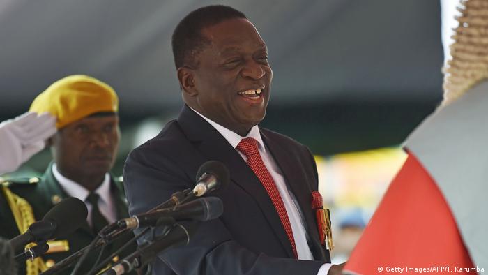 Simbabwe neuer Präsident Mnangagwa (Getty Images/AFP/T. Karumba)