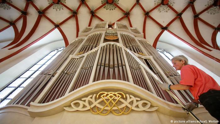 Weltkulturerbe - Bach-Orgel in der Thomaskirche (picture alliance/dpa/J. Woitas)