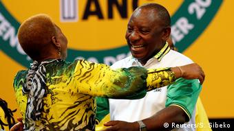 Südafrika Cyril Ramaphosa, neuer Präsident ANC (Reuters/S. Sibeko)