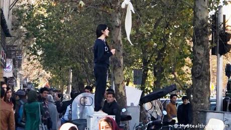  Iran KW52 Protest (MyStealthyFreedom)