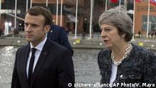 Theresa May und Emmanuel Macron beim EU Gipfel in Schweden 