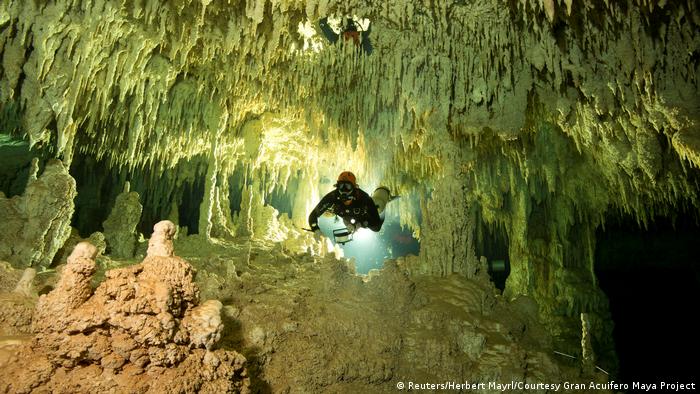 Mexiko Entdeckung Unterwasserhöhle bei Tulum (Reuters/Herbert Mayrl/Courtesy Gran Acuifero Maya Project)