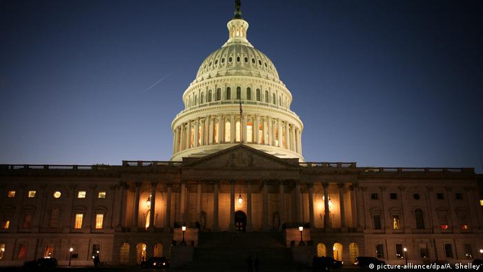 USA Kapitol in Washington (picture-alliance/dpa/A. Shelley)