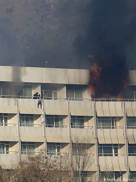 Afghanistan Angriff auf Intercontinental Hotel in Kabul (Reuters/O. Sobhani)