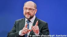 Bonn Außerordentlicher SPD-Parteitag Martin Schulz