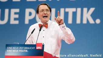 Außerordentlicher SPD-Parteitag Karl Lauterbach (picture alliance/dpa/K. Nietfeld)
