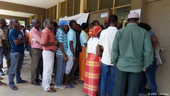 Mosambik Zwischenwahlen in Nampula (DW/S. Lutxeque)