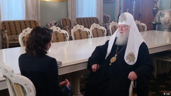 Патріарх Філарет під час інтерв'ю з Жанною Нємцовою