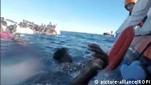Mittelmeer: Rettung von Flüchtlingen in Seenot
