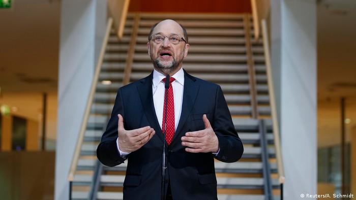 Martin Schulz bei den Koalitionsverhandlungen zwischen SPD und Union (Reuters/A. Schmidt)