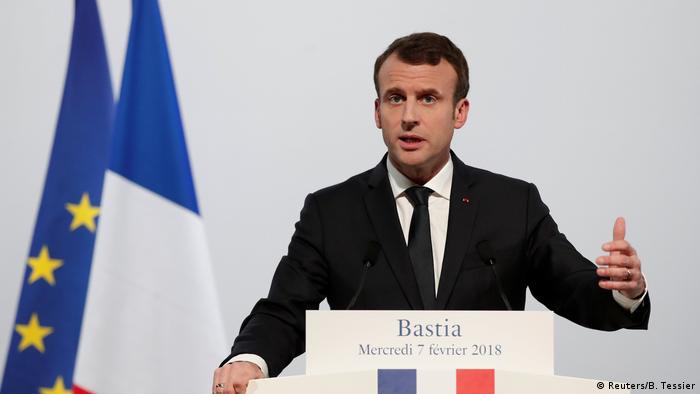 Präsident Emmanuel Macron auf Korsica (Reuters/B. Tessier)
