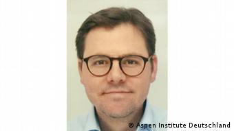 Tyson Baker, del Aspen Institute en Alemania.
