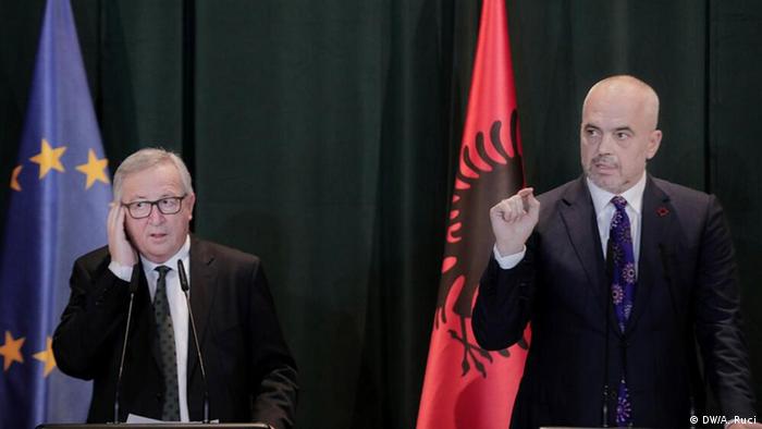 Albanien Jean-Claude Juncker in Tirana