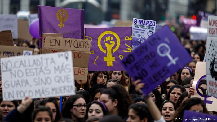 Spanien, Internationaler Frauentag 2018 in Madrid (Getty Images/O.del Pozo)