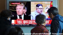 Südkorea Donald Trump und Kim Jong Un im TV in Seoul