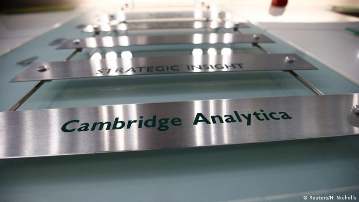 Großbritannien Sitz von Cambridge Analytica in London (Reuters/H. Nicholls)