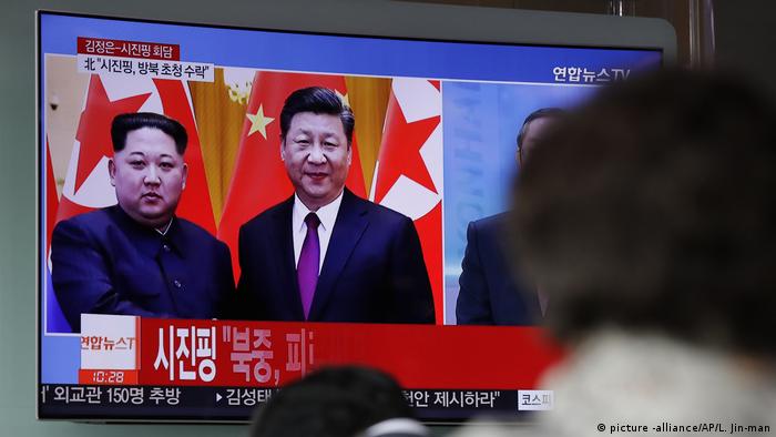 Südkorea TV Treffen Kim Jong Un Xi Jinping (picture -alliance/AP/L. Jin-man)