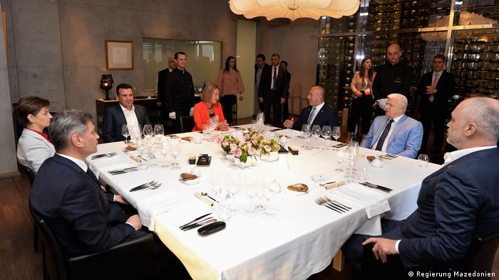 Federika Mogherini trifft Ministerpräsidenten der Westbalkan-Länder (Regierung Mazedonien)