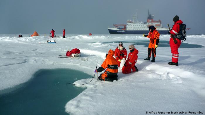 Expedições do Instituto Alfred Wegener ao Ártico ocorreram entre 2014 e 2015