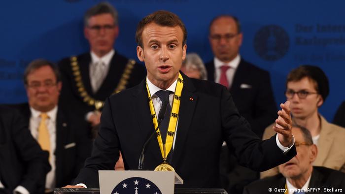 Verleihung Internationaler Karlspreis an Macron (Getty Images/AFP/P. Stollarz)