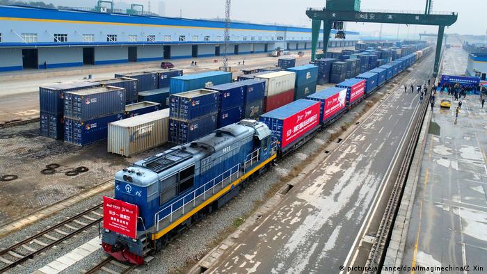 Новата железопътна връзка между Китай и Иран увеличава търговския оборот между двете страни