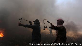 Israel Protesten in Gaza (picture-alliance/ZUMAPRESS.com/A. Amra)
