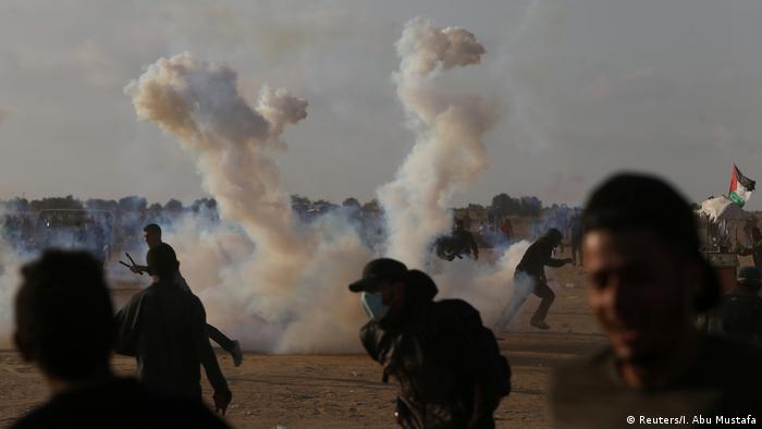 درگیری فلسطینی‌های معترض با ارتش اسرائیل در مرز غزه