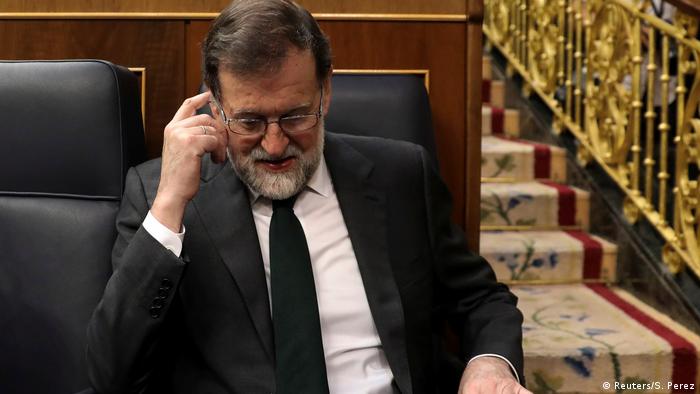 Spanien Madrid - Ministerpräsident Rajoy per Mistrauensvotum gestürzt (Reuters/S. Perez)