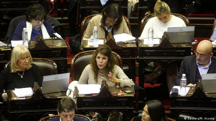 Votación en el Congreso de Argentina.