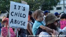 Proteste gegen die Trump Regierung Separation der Kinder von ihren Eltern 