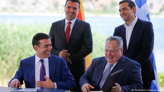 Griechenland - Die beiden Außenminister Nikos Kotzias und Nikola Dimitrov, Alexis Tsipras und Zozan Zaev