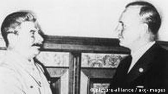 Stalini dhe Ribentroppi, ministri i jashtëm nazist, 23.08.1939