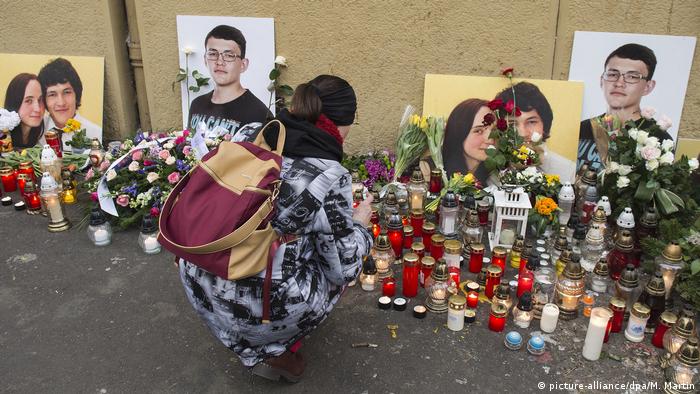 Slowakei, Bratislava: Jahrestag der Ermordung von Jan Kuciak und Martina Kusnirova (picture-alliance/dpa/M. Martin)
