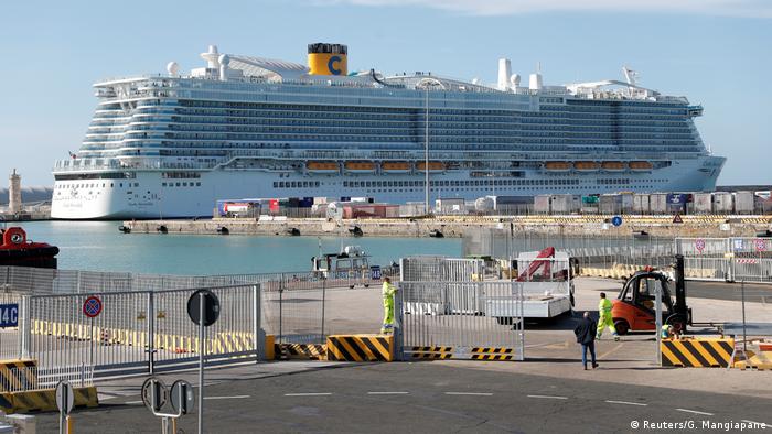 Baby Health in Winter Italy cruise ship Costa Smeralda in the port of Civitavecchia (Reuters/G. Mangiapane)