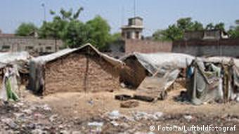 Symbolbild Slum Armut Hunger Ghetto