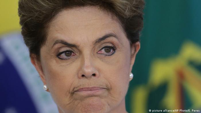 ¿Corrupta o simplemente impopular? Un país dividido por la presidenta Rousseff.