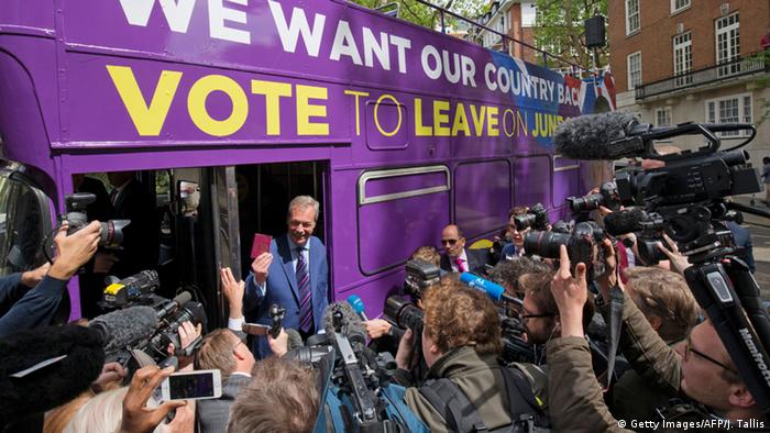 Großbritanien Nigel Farage Brexit Bus 