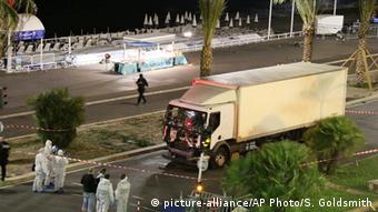 Wagon used in terror attack in Nice