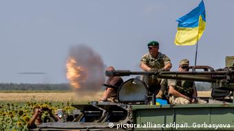 Ukraine Urzuf bei Mariupol Militärübung 