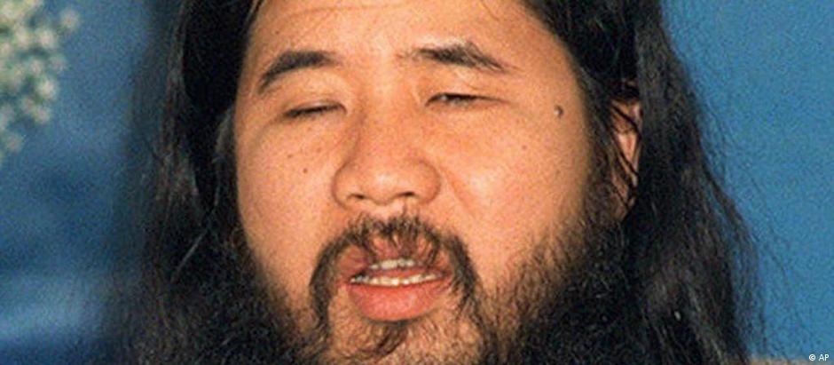 Shoko Asahara, ex-líder da seita Verdade Suprema condenado à morte