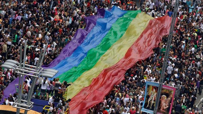Гей-парад в Сан-Паулу 