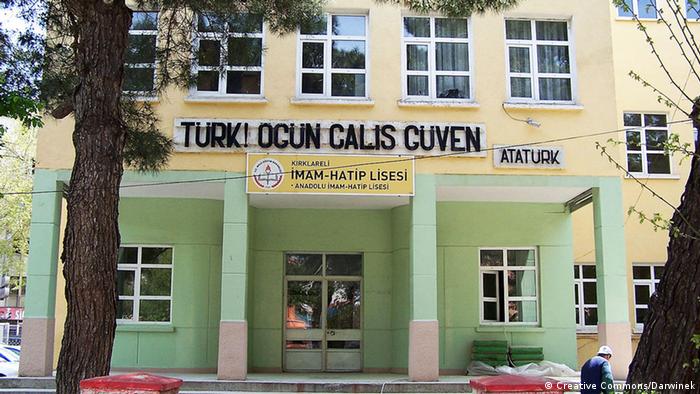 Imam-Hatip-Schule in Kirklareli, Türkei (Creative Commons/Darwinek)
