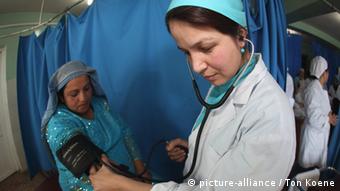 Afghanistan Frauen Ärztinnen Hebammen Ausbildung