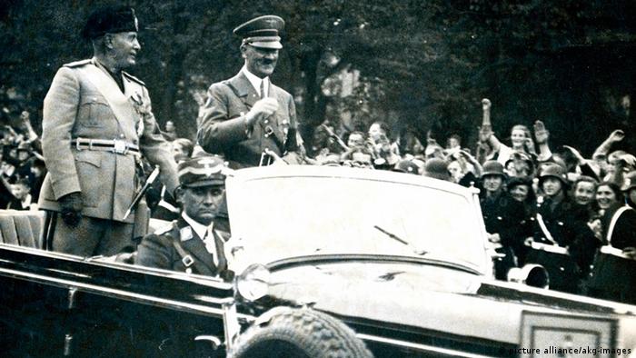 Berlin Hitler Mussolini (picture alliance/akg-images)