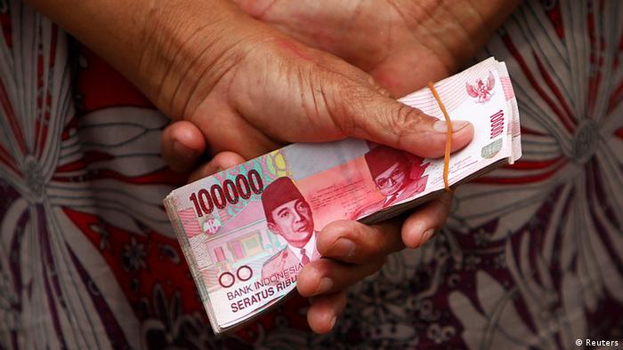 Indonesien Wirtschaft Banknoten Geldscheine (Reuters)
